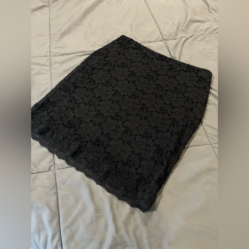 Express Skirt - Picture 2 of 5